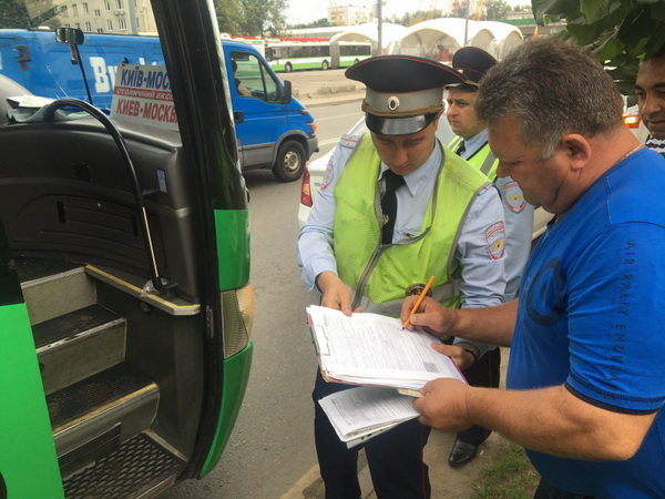 ВАО, ГИБДД, Нелегальный автобус