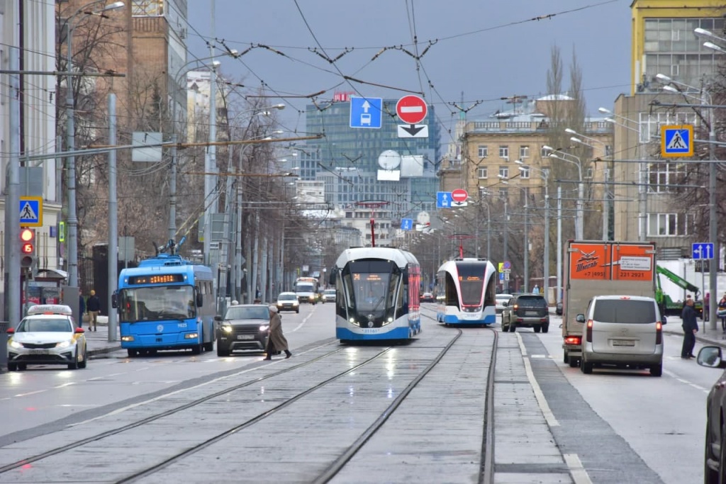 Организация дополнительной остановки маршрута автобуса Т32 у станции метро «Сокольники»  невозможна