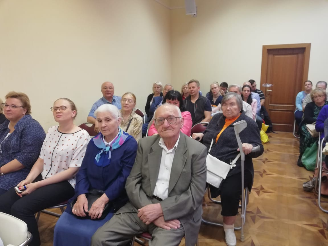 Встреча главы управы района Сокольники Ю.Б.Гацмана с жителями 4 июля 2018 года