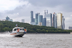 День Москвы-реки: как московские спасатели обеспечивают безопасность главной артерии столицы